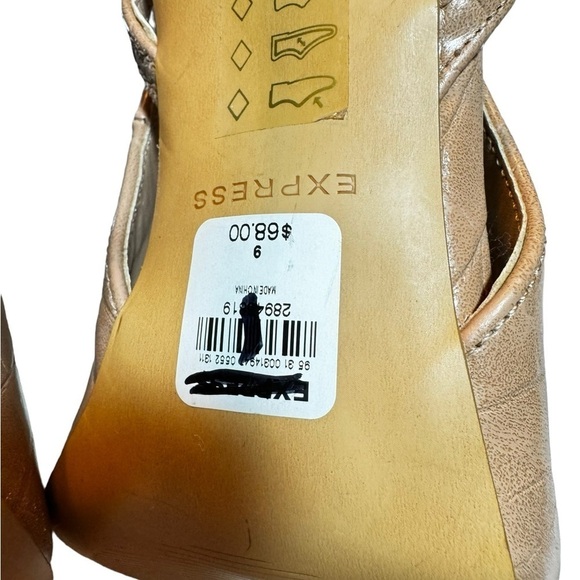 Express Croc Embossed Cutout Slingback Pumps - Picture 7 of 10